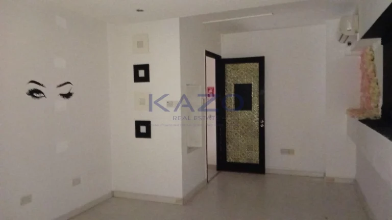 93m² Commercial for Rent in Agioi Omologites, Nicosia District