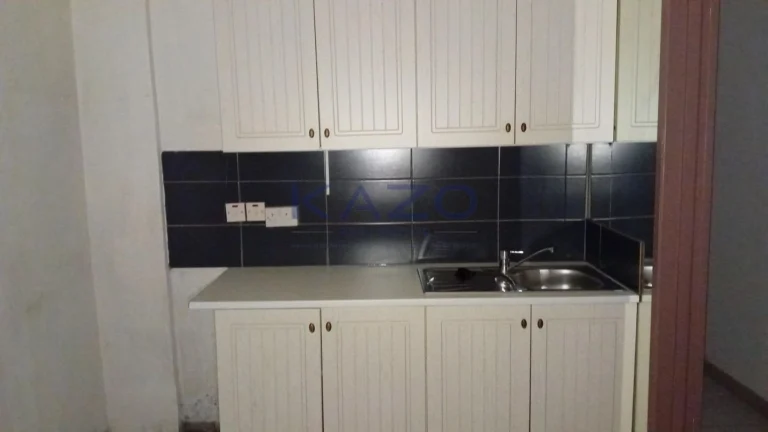 93m² Commercial for Rent in Agioi Omologites, Nicosia District