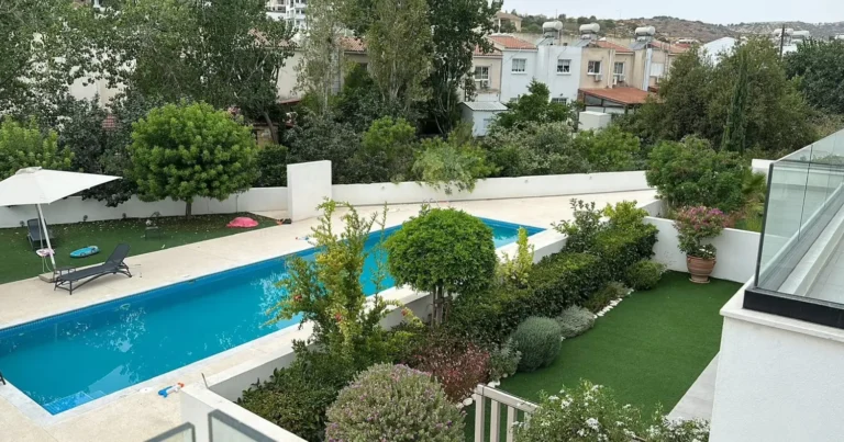 3 Bedroom Apartment for Sale in Limassol – Mesa Geitonia