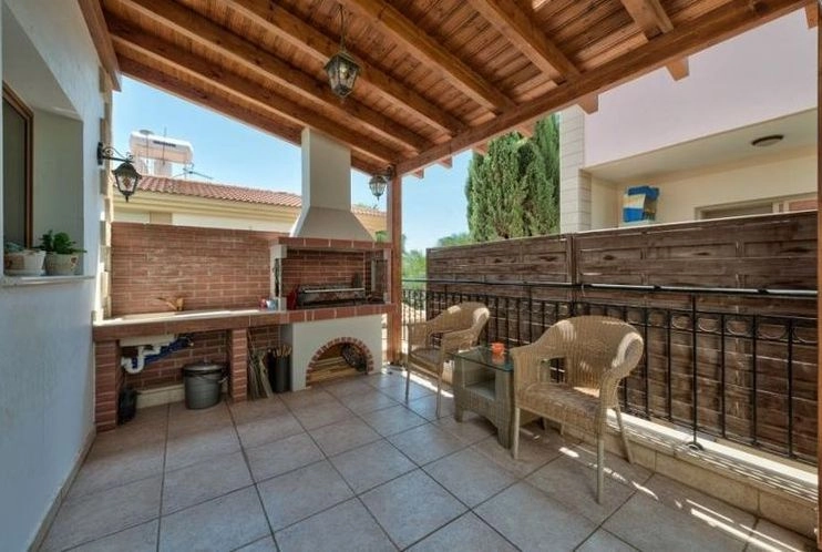 3 Bedroom House for Sale in Germasogeia, Limassol District