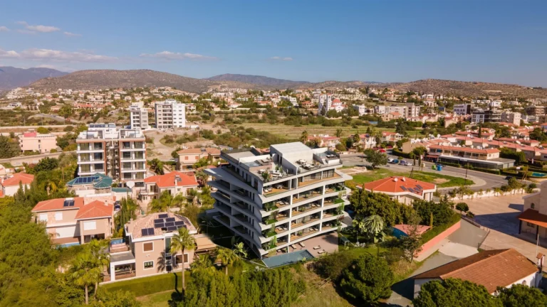 2082m² Commercial for Sale in Potamos Germasogeias, Limassol District