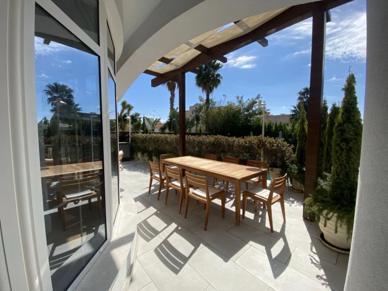 5 Bedroom House for Sale in Amathounta, Pyrgos Sea Front, Limassol District