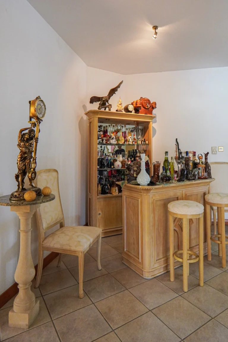 5 Bedroom House for Sale in Alethriko, Larnaca District