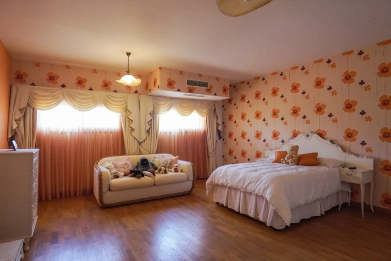 5 Bedroom House for Sale in Alethriko, Larnaca District