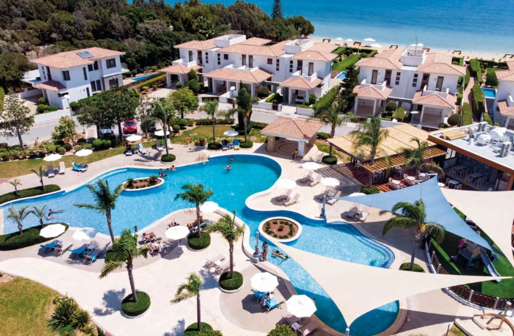 3 Bedroom House for Sale in Mazotos, Larnaca District