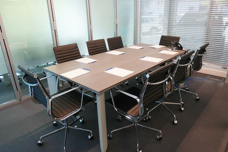 965m² Commercial for Sale in Kalogiroi, Limassol District