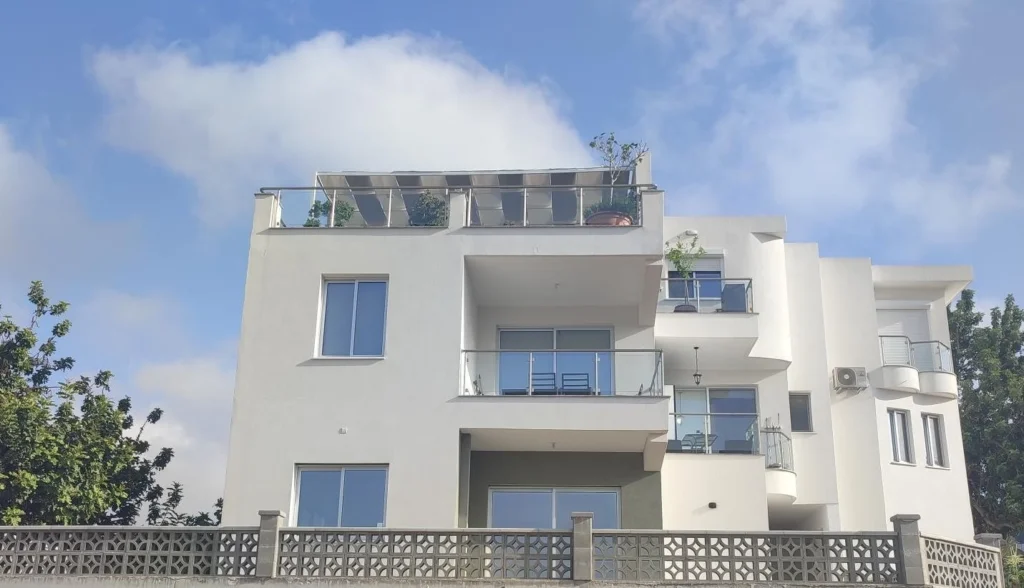 2 Bedroom Apartment for Sale in Mesa Chorio, Paphos District