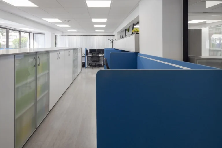 1072m² Commercial for Sale in Kalogiroi, Limassol District