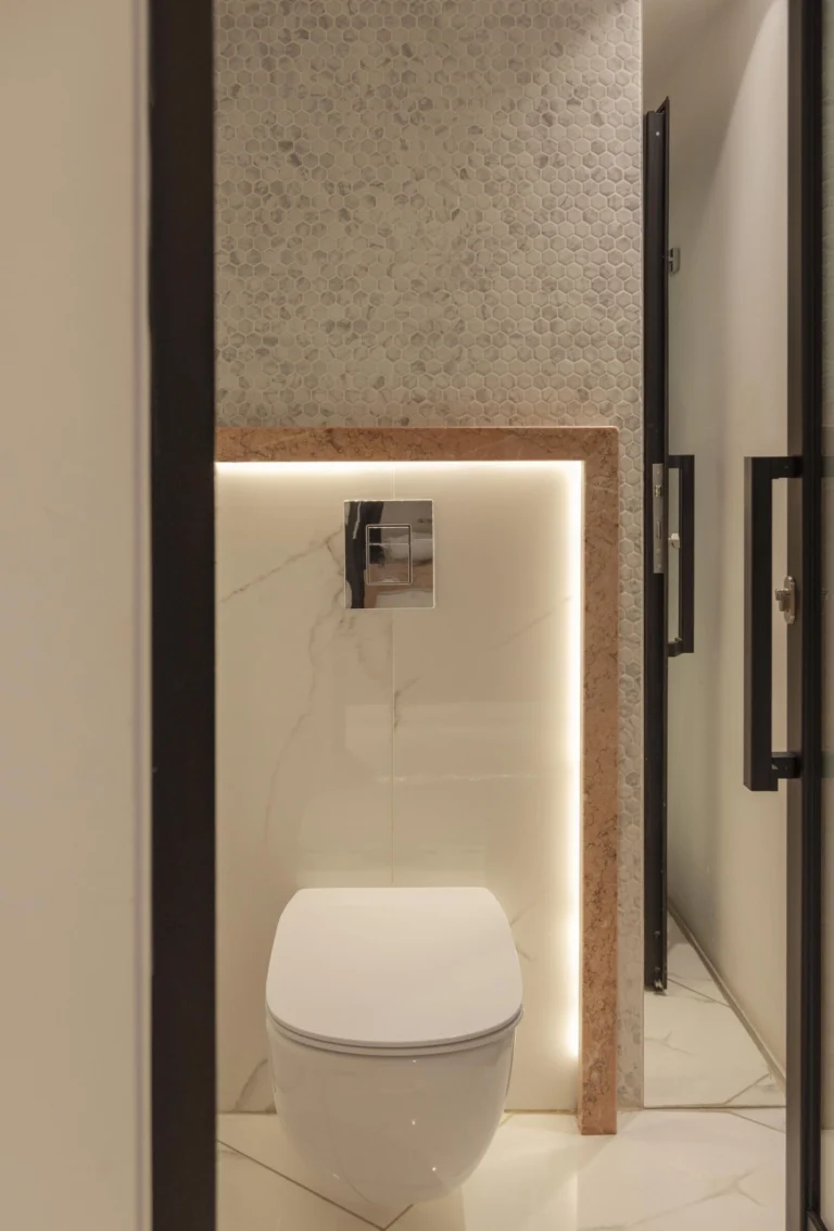 1072m² Commercial for Sale in Kalogiroi, Limassol District