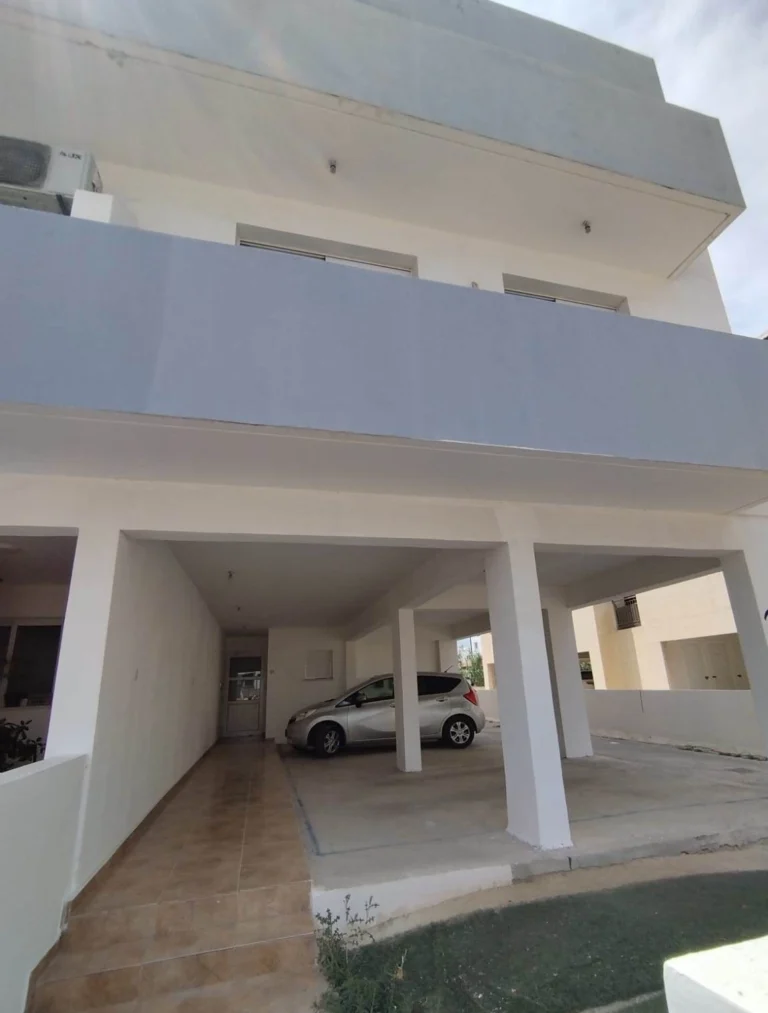 2 Bedroom Apartment for Sale in Livadia Larnakas, Larnaca District