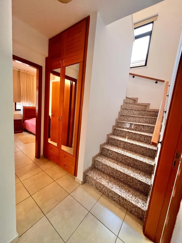 Cheap Houses and Villas for Sale Larnaca up to 800000 euro