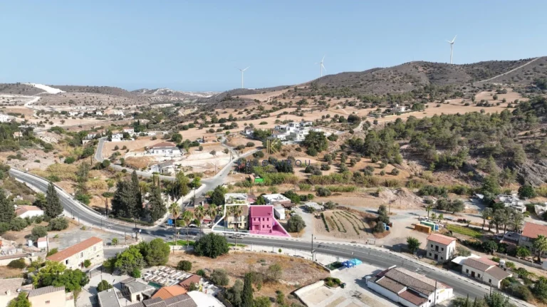 4 Bedroom House for Sale in Agia Anna, Larnaca District