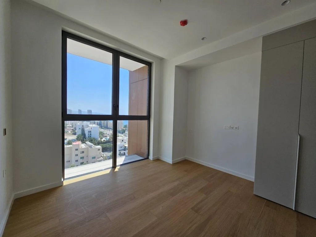 3 Bedroom Apartment for Sale in Agios Tychonas, Limassol District