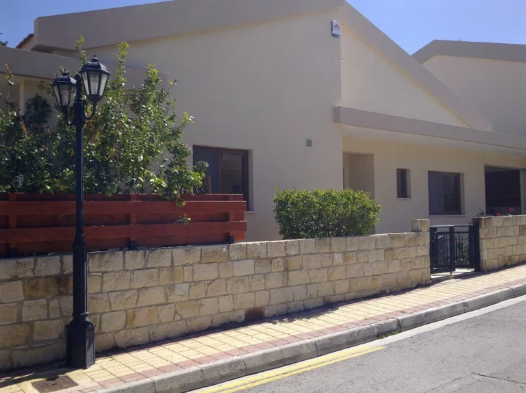 4 Bedroom House for Sale in Parekklisia, Limassol District