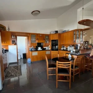 6+ Bedroom House for Sale in Empa, Paphos District