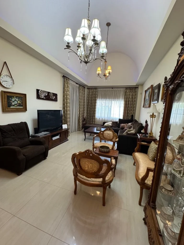 6+ Bedroom Apartment for Sale in Limassol District