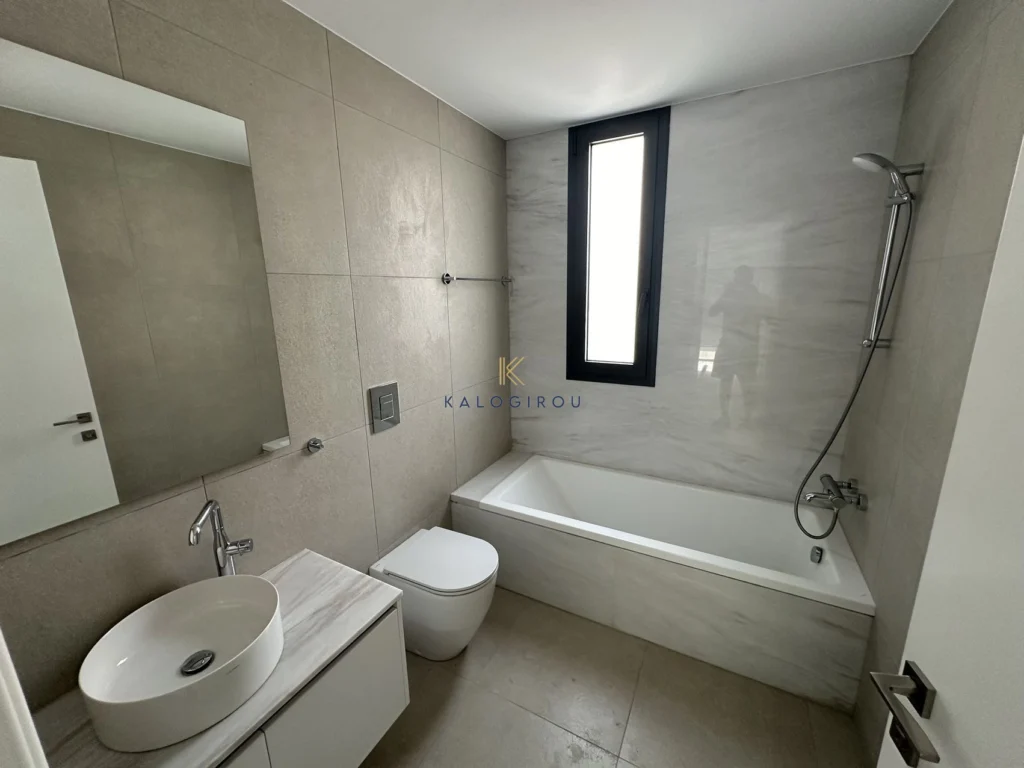 2 Bedroom House for Rent in Agios Tychonas, Limassol District