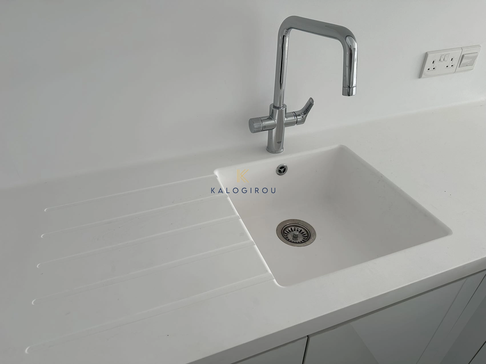 2 Bedroom House for Rent in Agios Tychonas, Limassol District