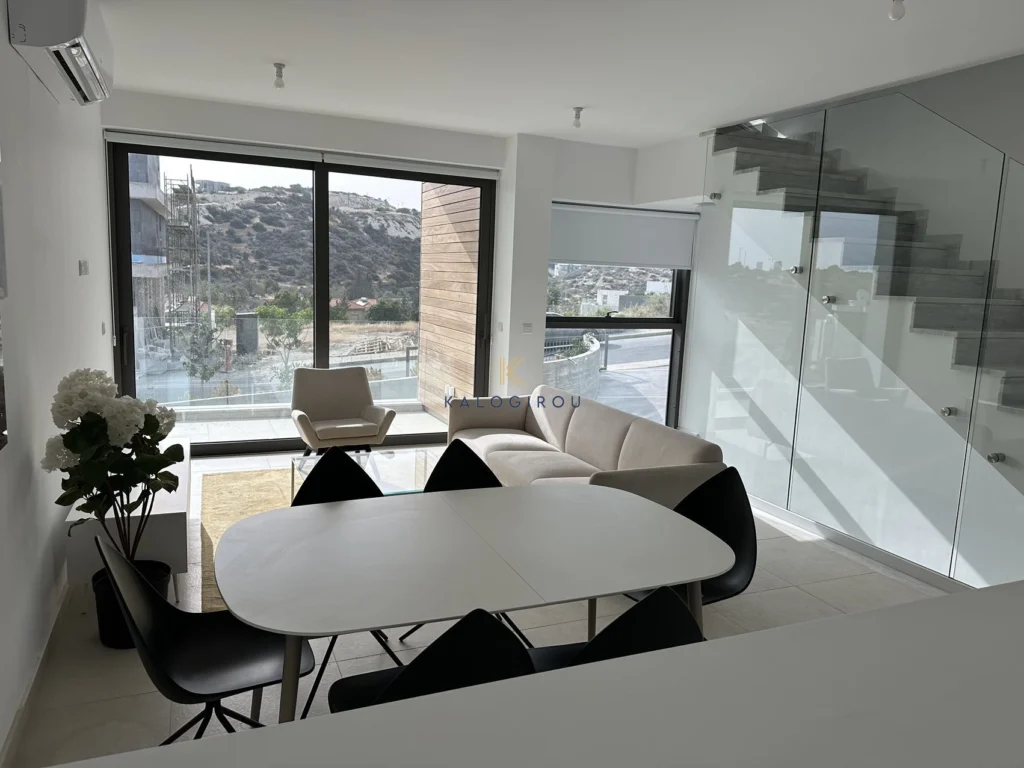 2 Bedroom House for Rent in Agios Tychonas, Limassol District