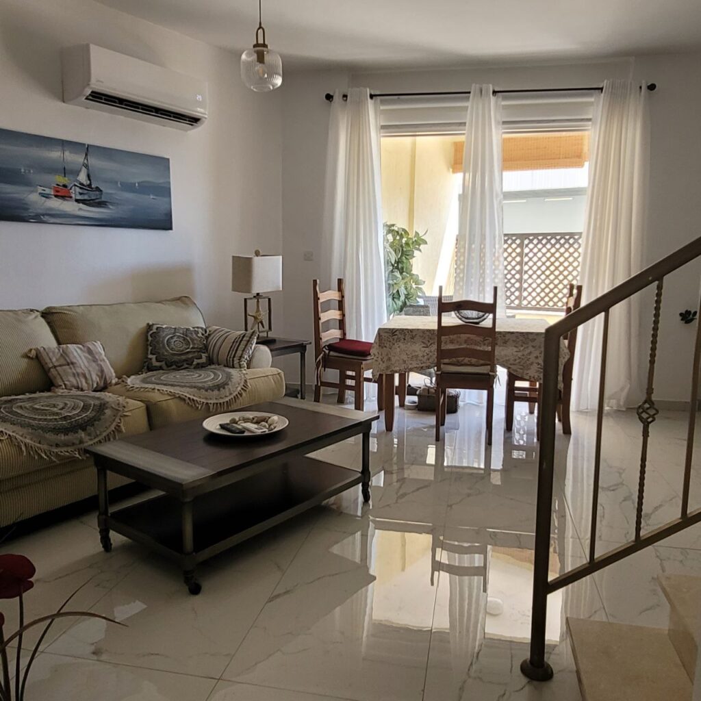 2 Bedroom Apartment for Sale in Kato Paphos
