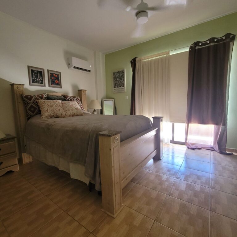 2 Bedroom Apartment for Sale in Kato Paphos