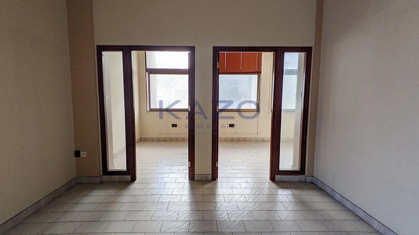 250m² Office for Sale in Nicosia – Agios Antonios