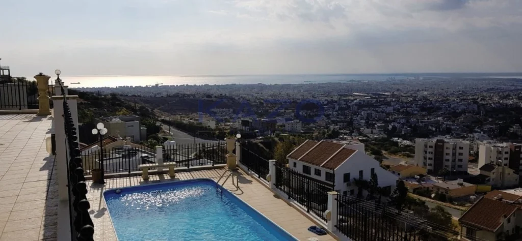 5 Bedroom House for Sale in Limassol – Agia Fyla