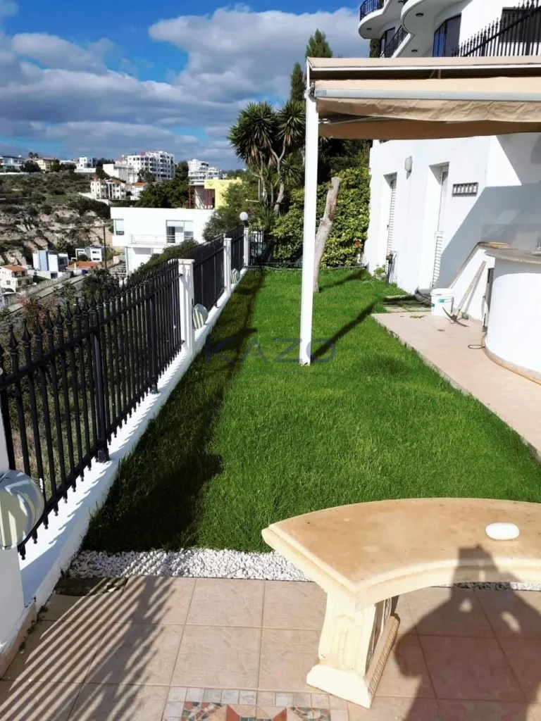 5 Bedroom House for Sale in Limassol – Agia Fyla