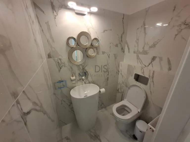 5 Bedroom House for Sale in Pyrgos Lemesou, Limassol District