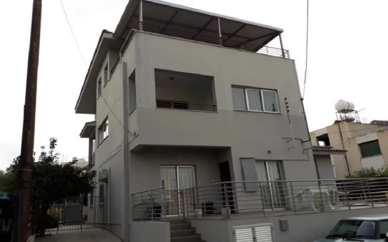 5 Bedroom House for Sale in Aglantzia, Nicosia District