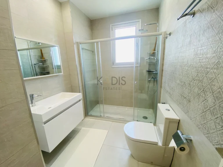 3 Bedroom Apartment for Sale in Agios Tychonas, Limassol District