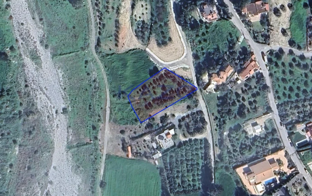 2,340m² Plot for Sale in Erimi, Limassol District
