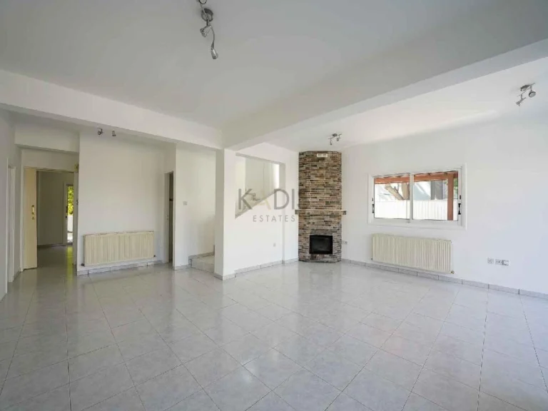 Cheap Houses and Villas for Sale Nicosia up to 400000 euro