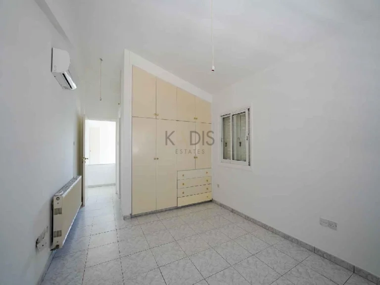 Cheap Houses and Villas for Sale Nicosia up to 400000 euro
