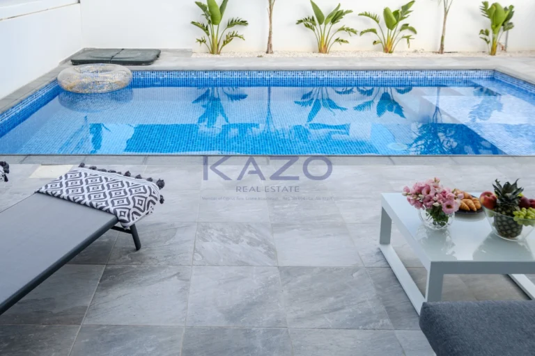 5 Bedroom House for Sale in Oroklini, Larnaca District