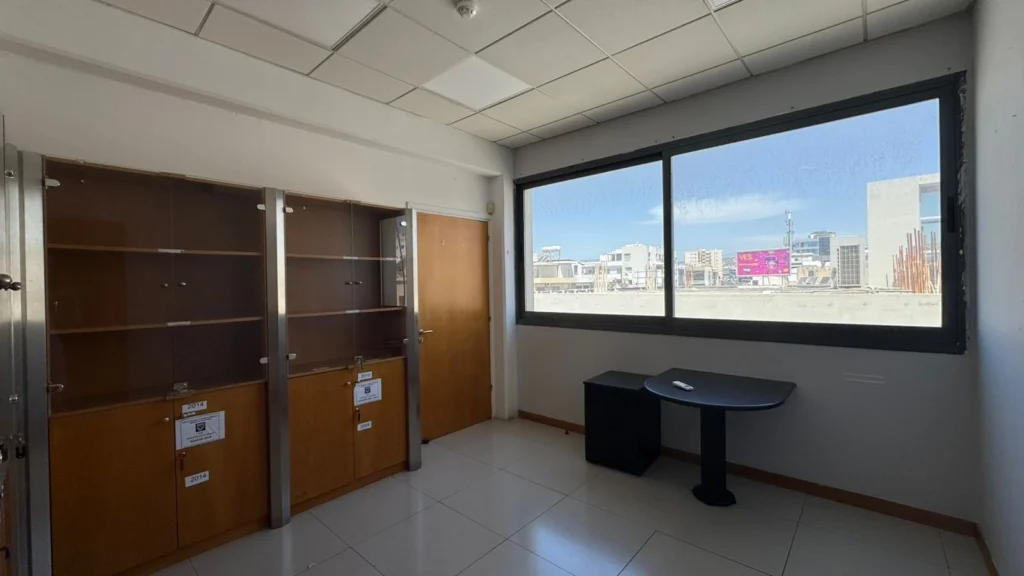 200m² Office for Rent in Limassol – Kapsalos
