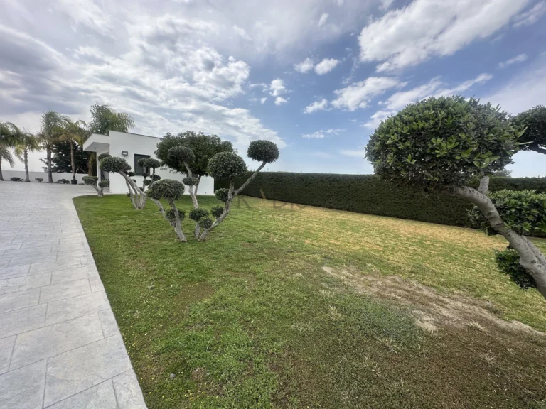 4 Bedroom House for Sale in Moni, Limassol District