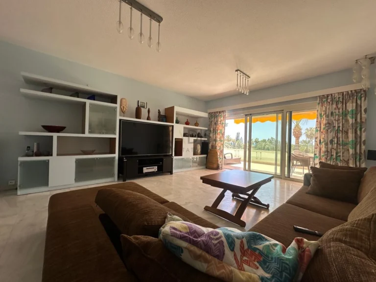 3 Bedroom Apartment for Sale in Pyrgos Lemesou, Limassol District