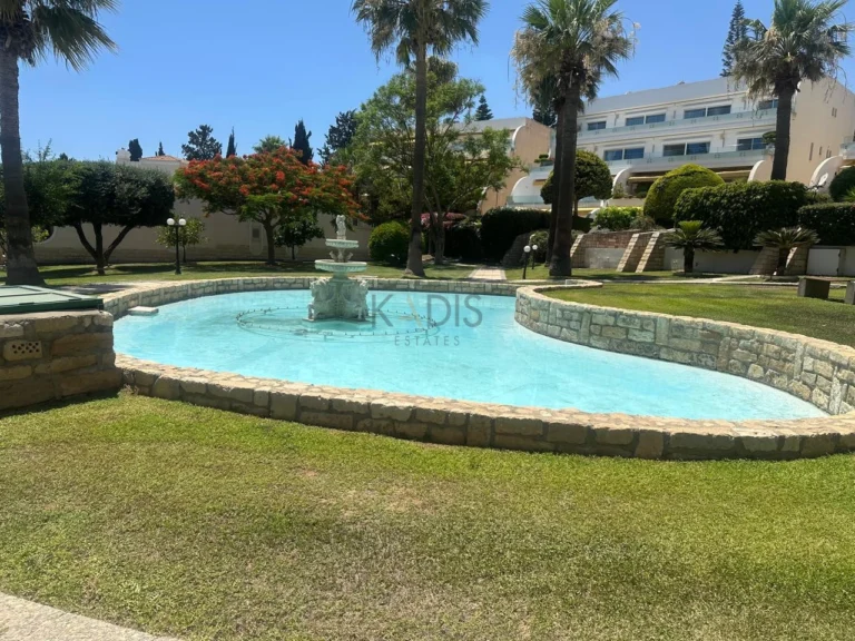 3 Bedroom Apartment for Sale in Pyrgos Lemesou, Limassol District