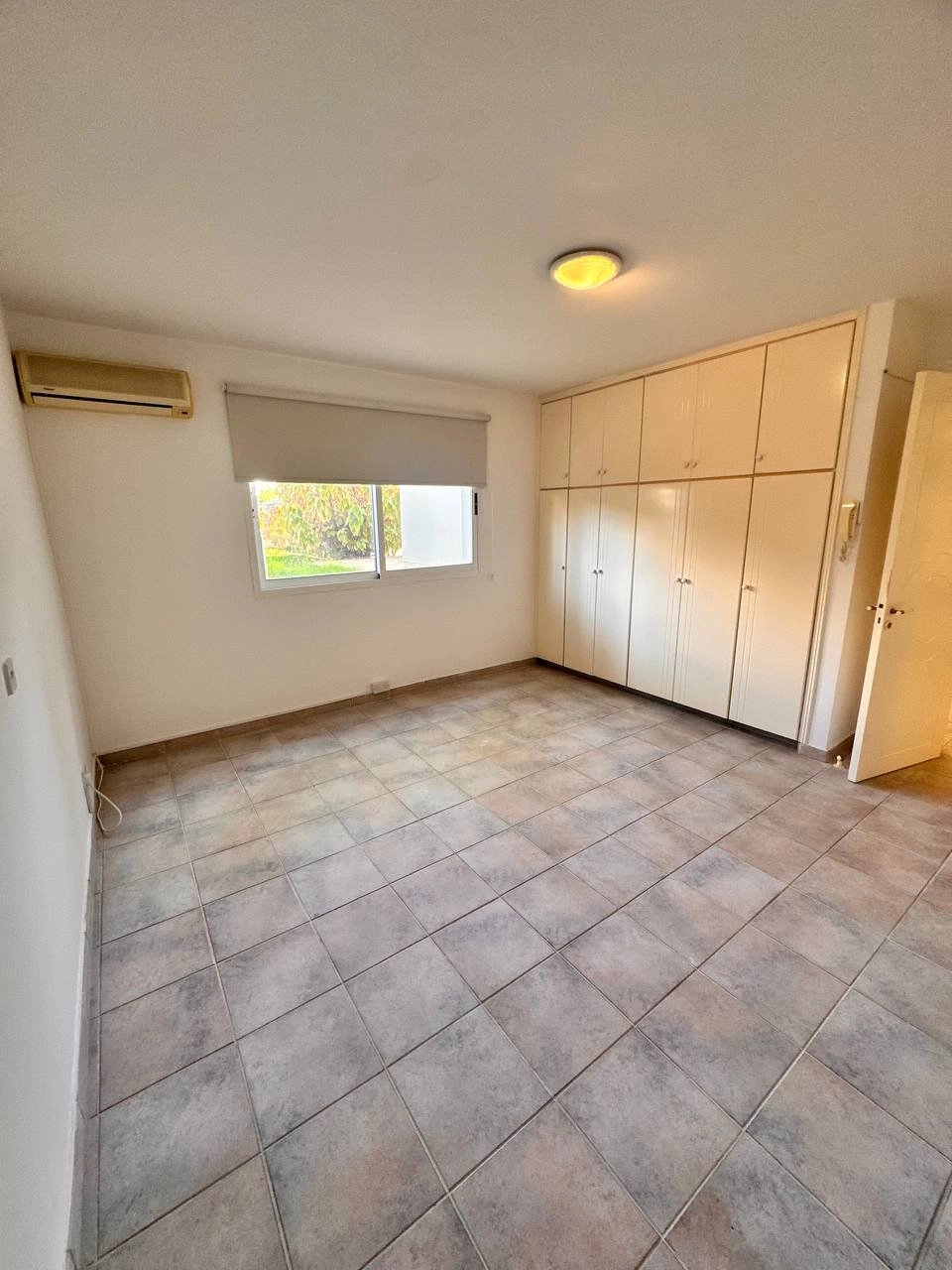 6+ Bedroom House for Rent in Potamos Germasogeias, Limassol District