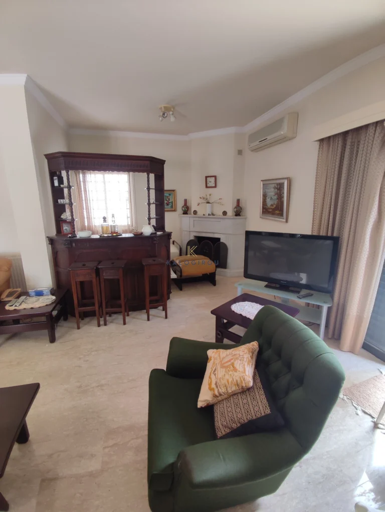 Cheap Houses and Villas for Sale Larnaca up to 700000 euro