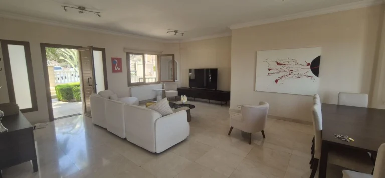 4 Bedroom House for Sale in Agios Tychonas, Limassol District