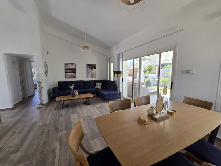 3 Bedroom House for Sale in Meneou, Larnaca District