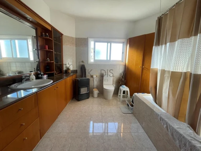 4 Bedroom House for Sale in Kiti, Larnaca District