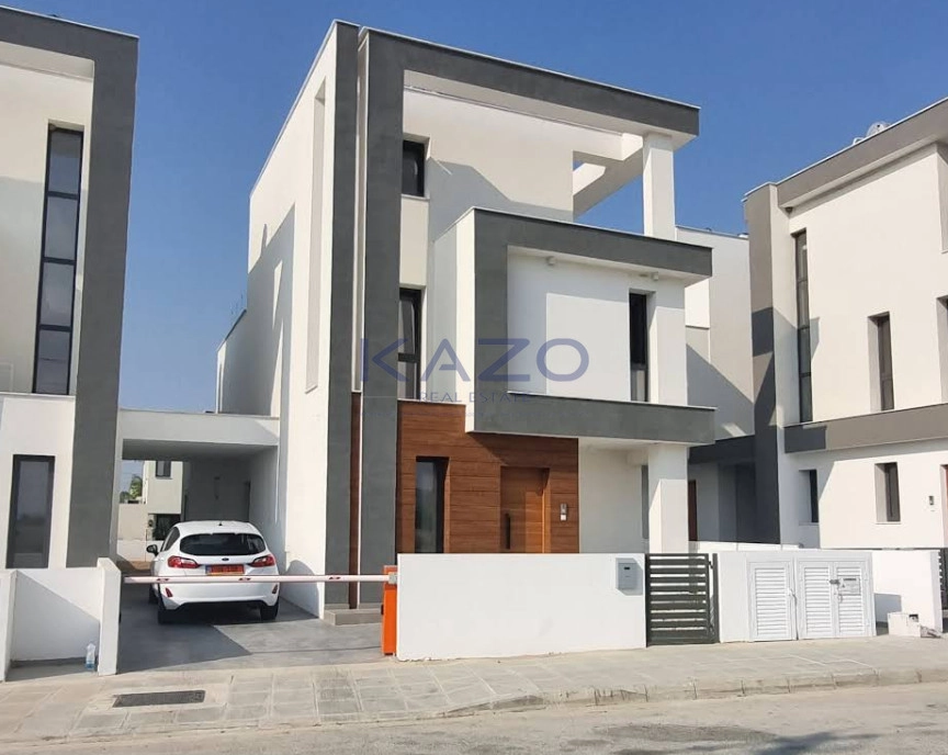 3 Bedroom House for Sale in Oroklini, Larnaca District