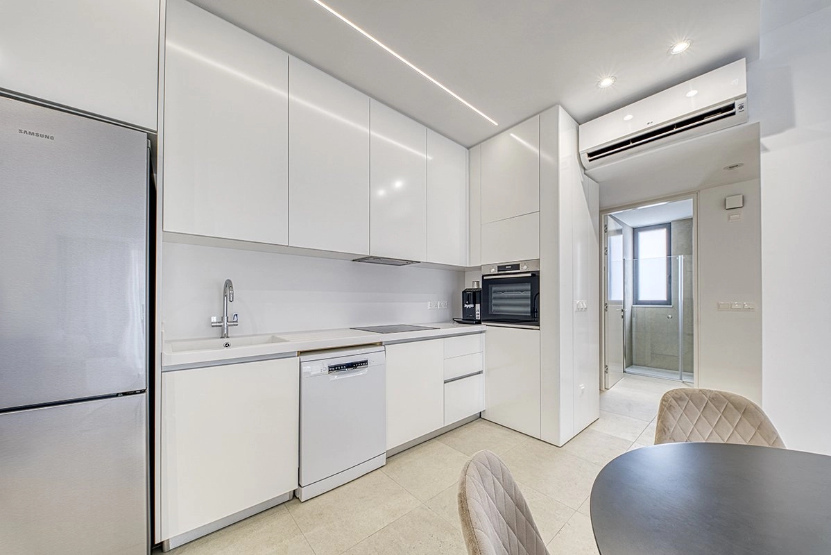 2 Bedroom Apartment for Rent in Potamos Germasogeias, Limassol District