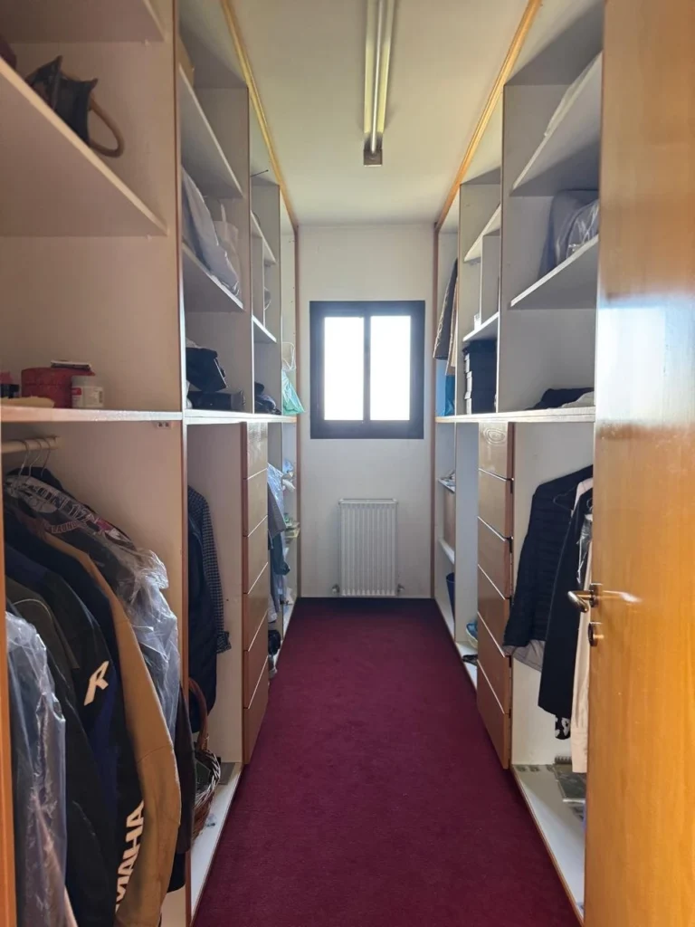 5 Bedroom House for Sale in Larnaca – Agios Nikolaos, Limassol District