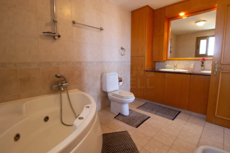 5 Bedroom House for Sale in Limassol – Agios Athanasios