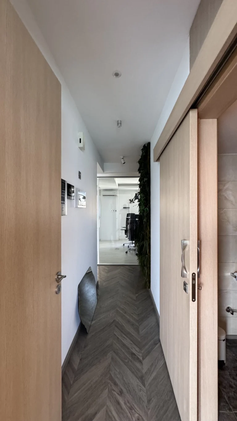 80m² Office for Rent in Limassol – Neapolis