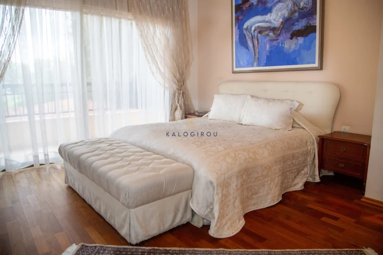 4 Bedroom House for Sale in Aradippou, Larnaca District